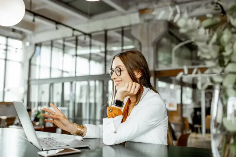 Diferencias entre un diseñador de rrss y un community manager